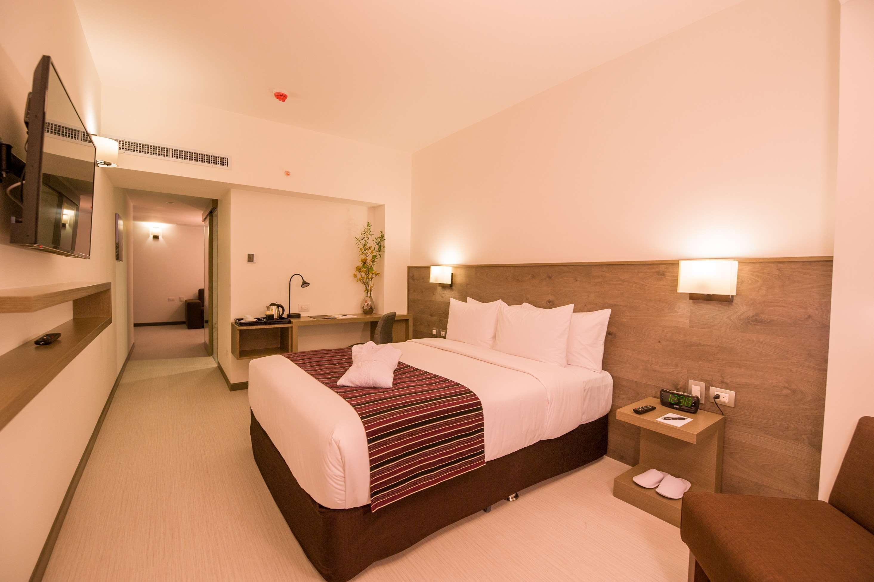 Best Western Posada Royale Hotel&Suites Simi Valley Exterior foto